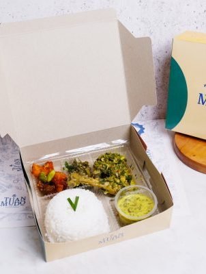 Nasi Box Ayam Cabe Hijau