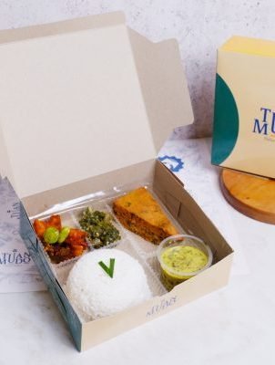 Nasi Box Telur dadar